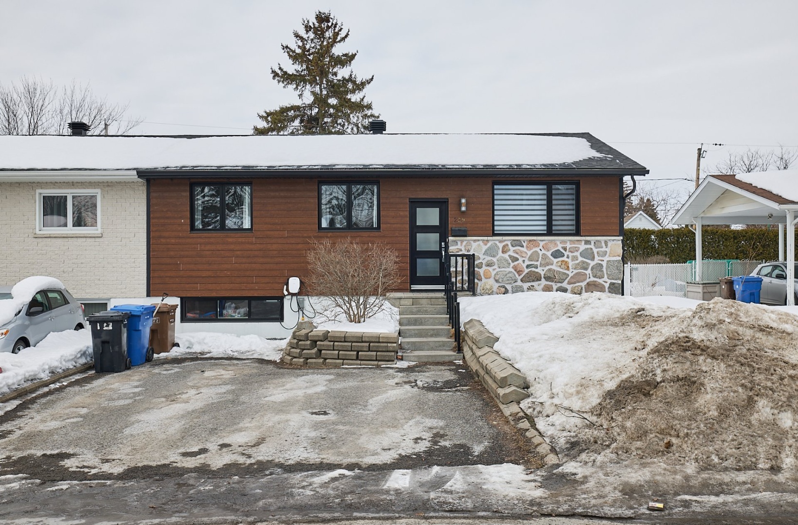 229 Boul. de La Rochelle Repentigny — vendu